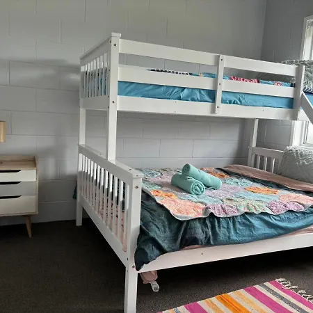 Avondale Tidy Unit 2 Villa